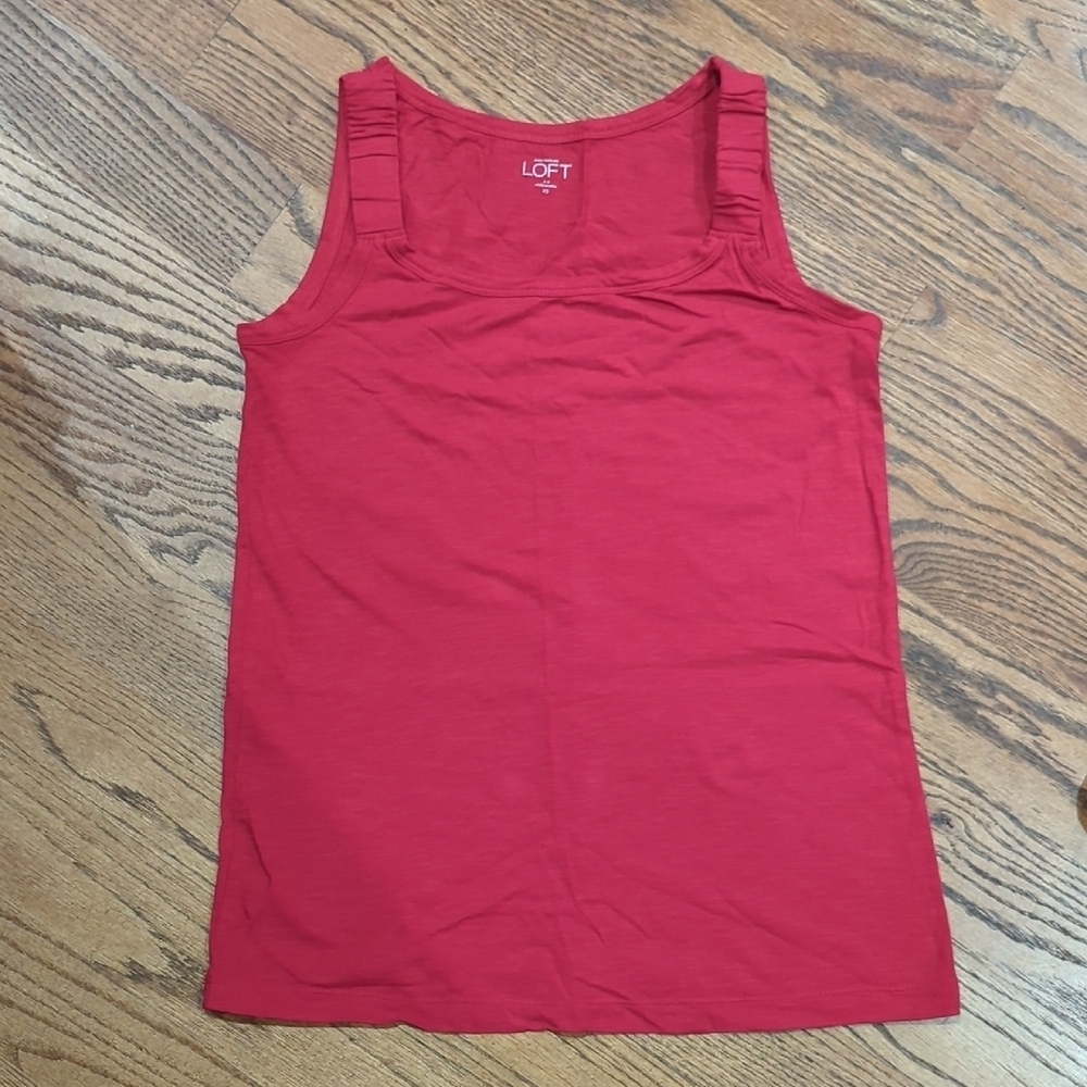 LOFT Red Scoop Neck Sleeveless Tank Top